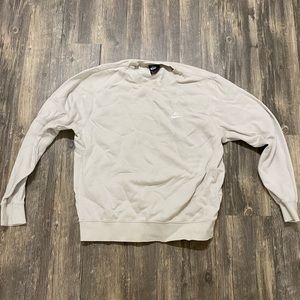 Nike crewneck light grey